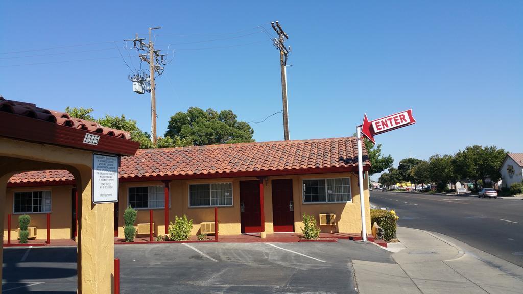 Slumber Motel Merced Dış mekan fotoğraf