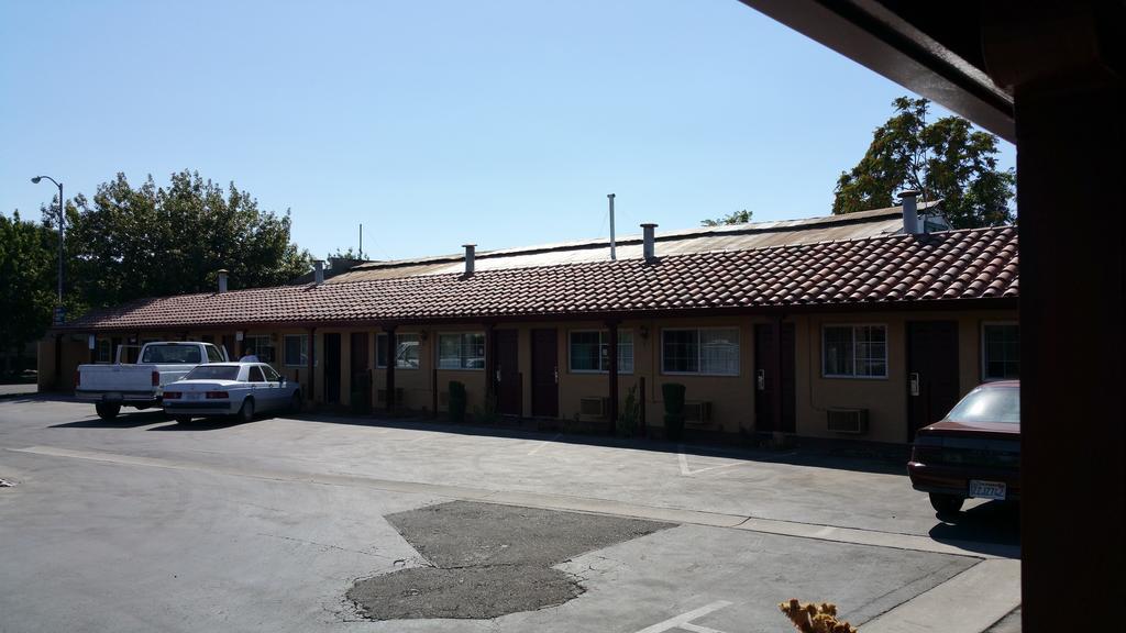 Slumber Motel Merced Dış mekan fotoğraf