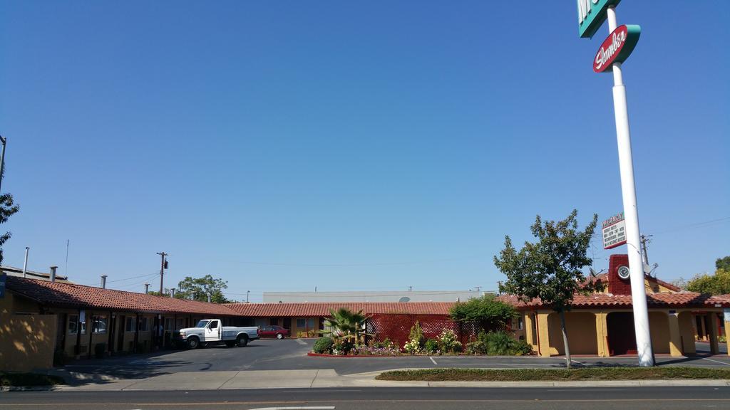 Slumber Motel Merced Dış mekan fotoğraf