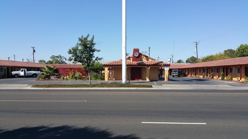 Slumber Motel Merced Dış mekan fotoğraf