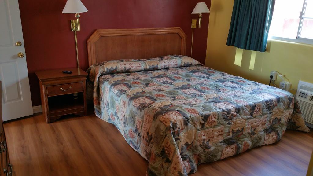 Slumber Motel Merced Dış mekan fotoğraf